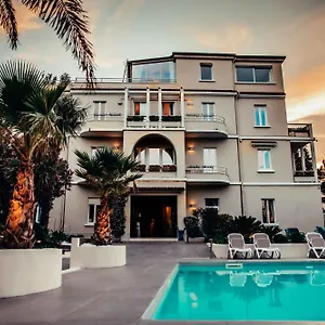 3* Hotel Benaco